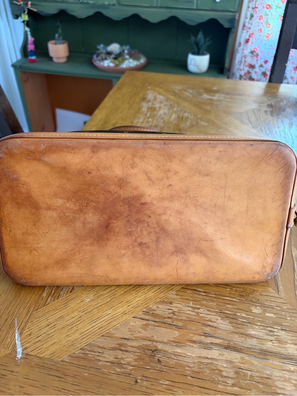 Authentic Louis Vuitton Alma PM - Picture 8 of 9